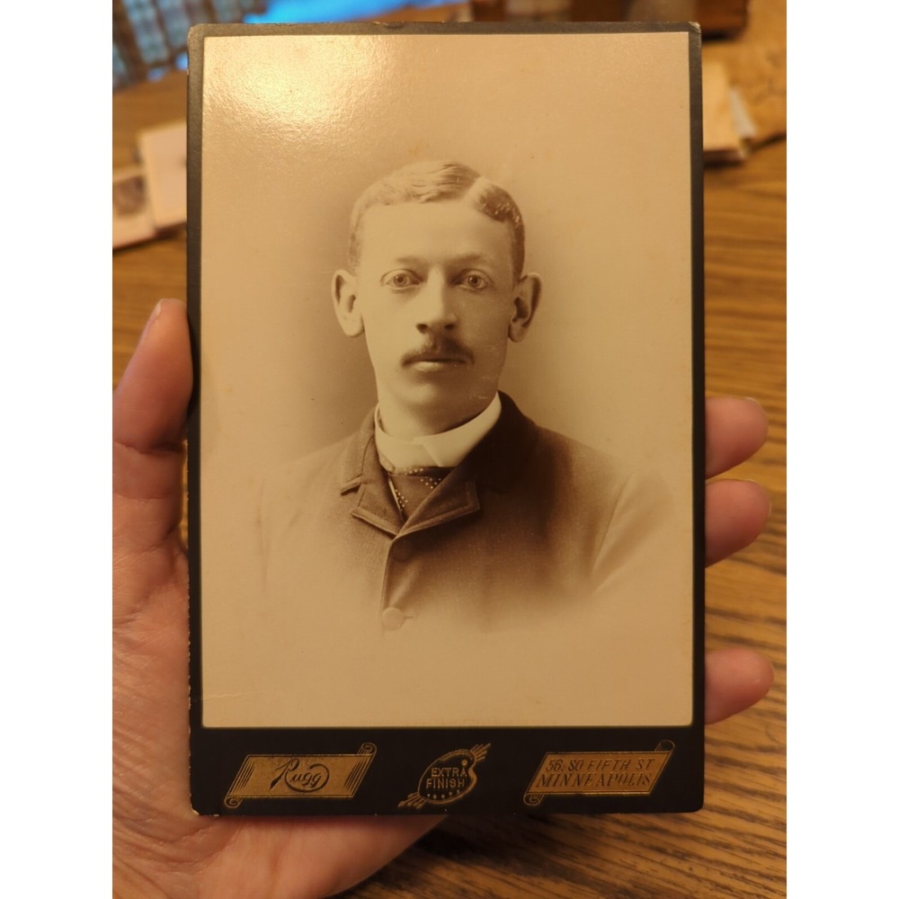 Antique Cabinet Card Man Gentleman Photo Victorian Portrait Minneapolis MN Rugg